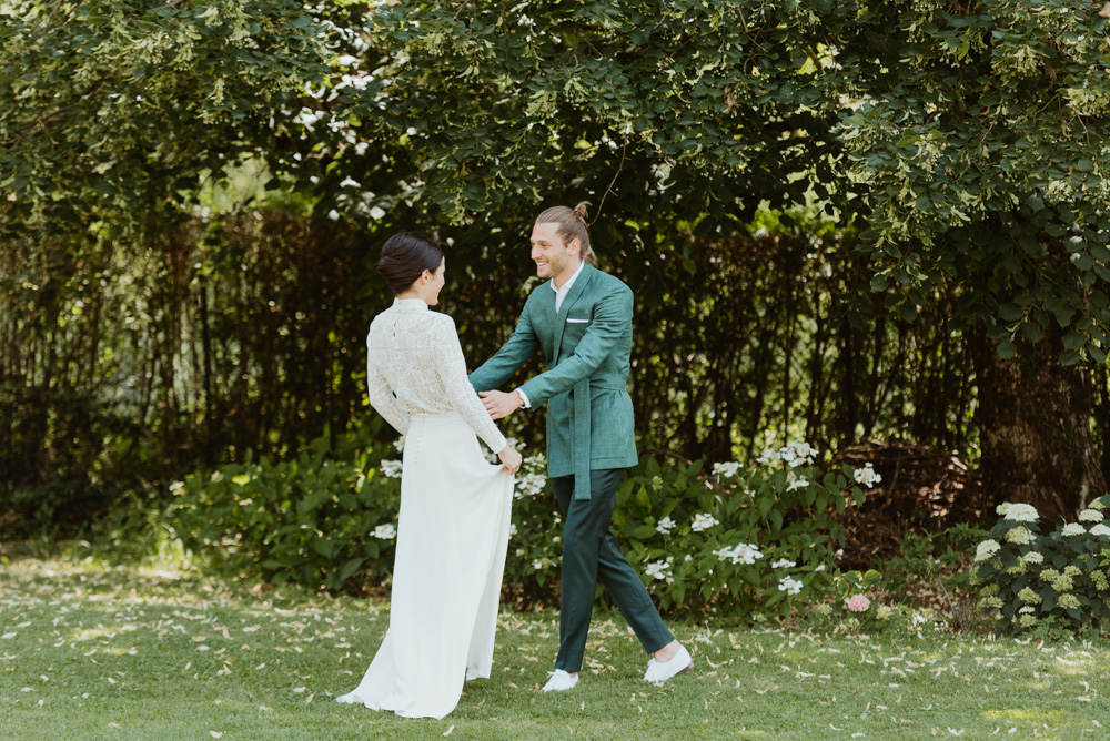 costume vert mariage
